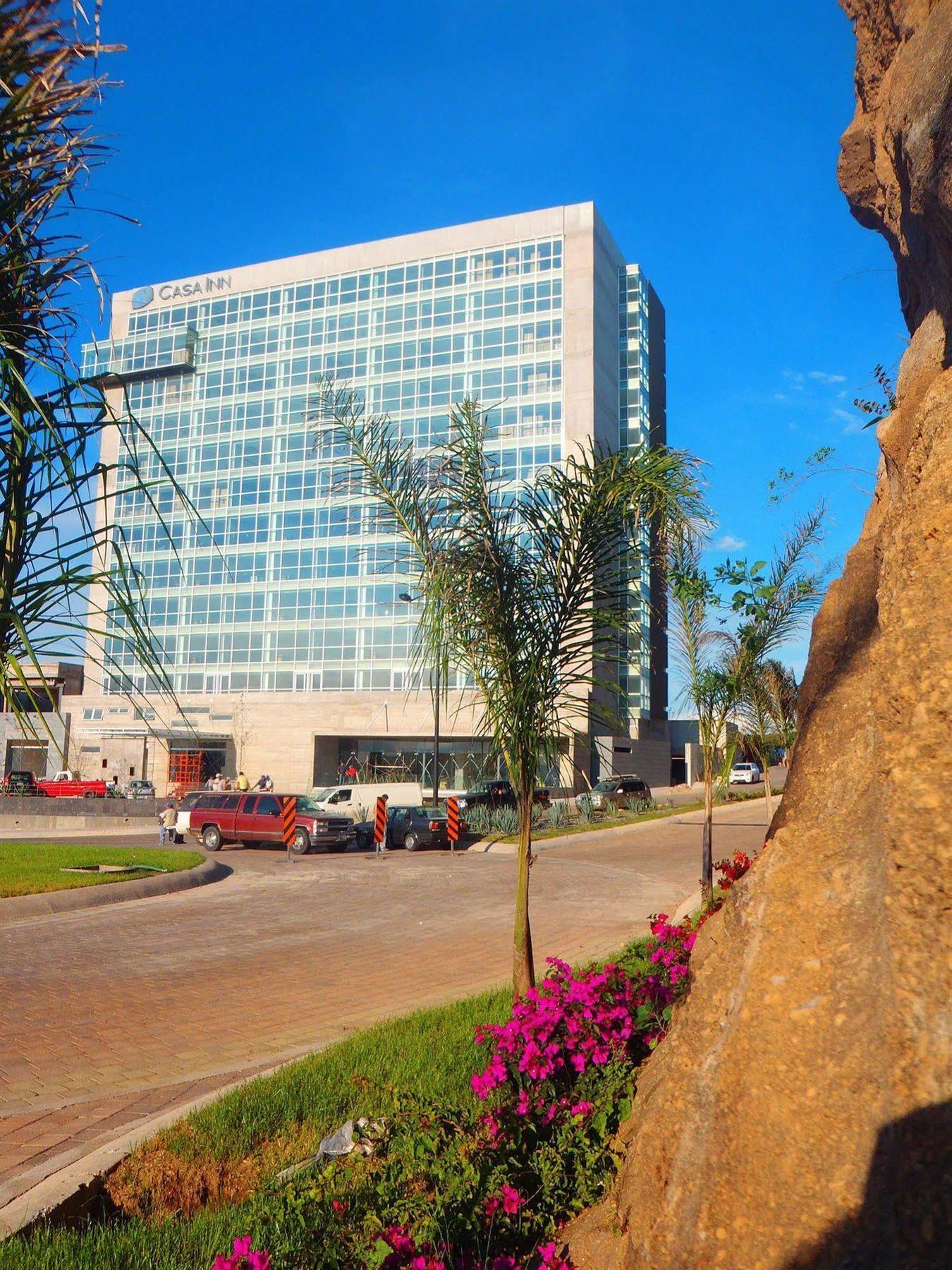 Casa Inn Premium Hotel 케레타로 외부 사진 The Marriott Resort in Tumon